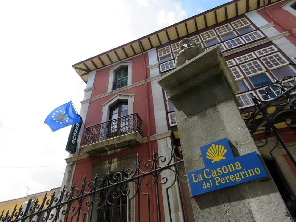 La Casona Del Peregrino Hostel *